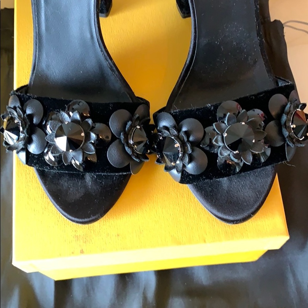 Shoes - Picture 2 of 5